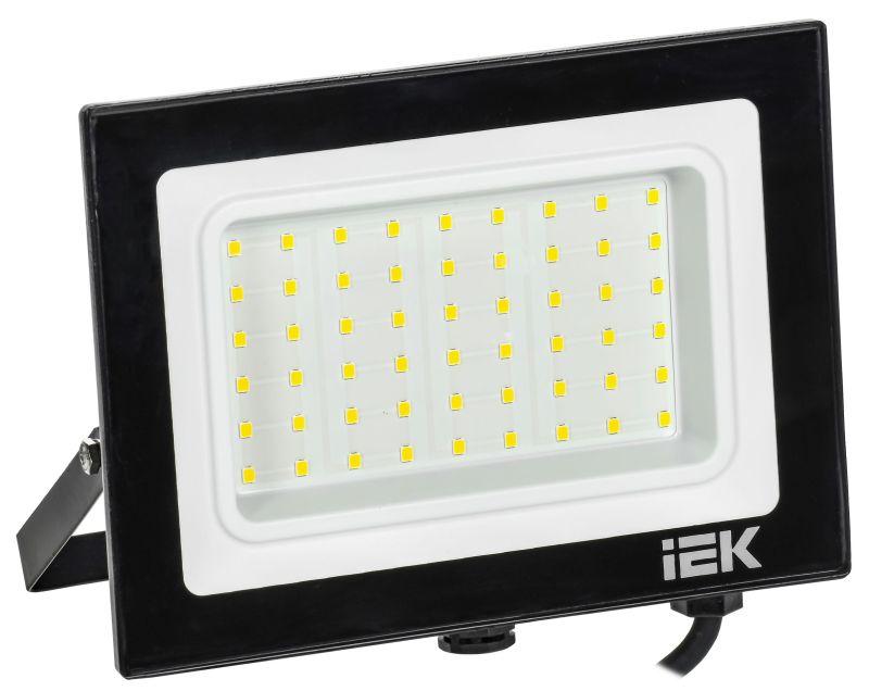 Прожектор светодиодный СДО 06-50 4000К IP65 черн. IEK LPDO601-50-40-K02